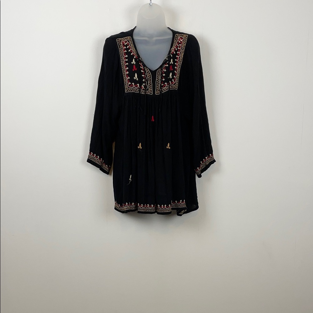 Geeta Boho Hippie Gypsy Embroidered Long Sleeve Tie Neck Black Casual Tunic Top